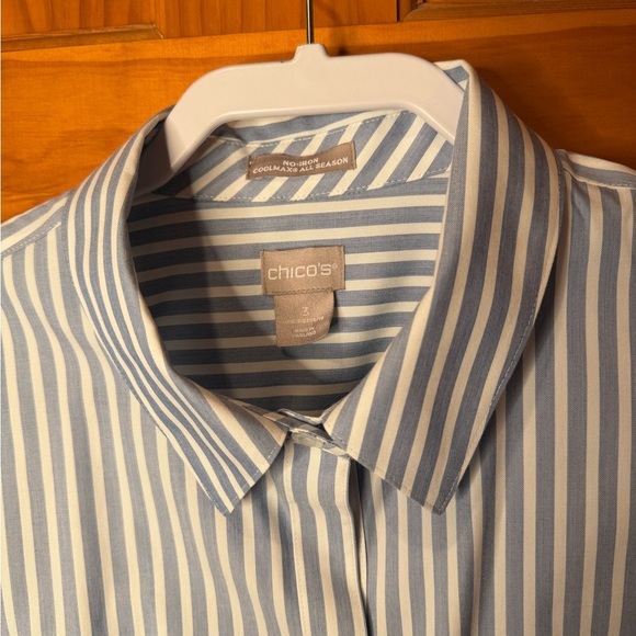 Chico's Blue Striped 3/XL No Iron Button Down Shirt - Perfect Condition - Picture 3 of 5